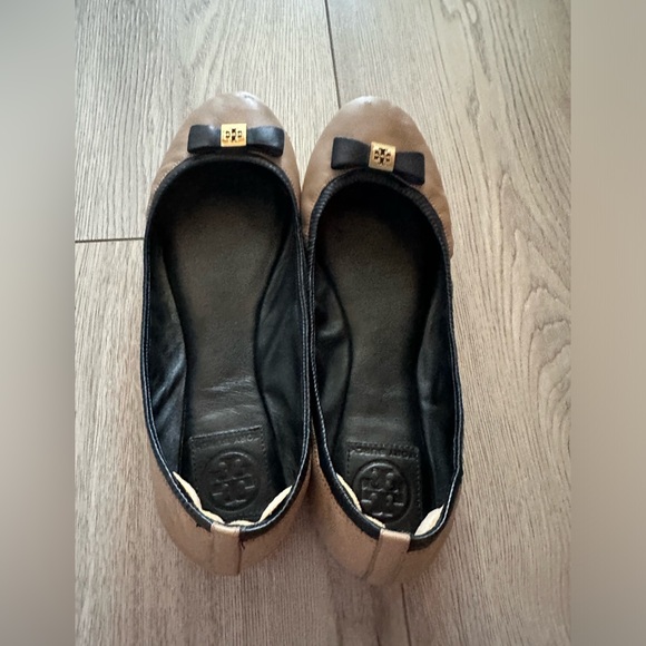 Tory Burch Leather Ballet Flats - Picture 2 of 2